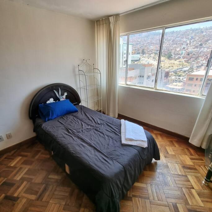 Miraflores departamento céntrico amplio hermosas vistas dúplex 3 dormitorios - image 15