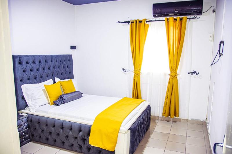 Bonamoussadi Gardens - Piscine-Wifi- Eau- Electricite 24h sur 24 - image 8