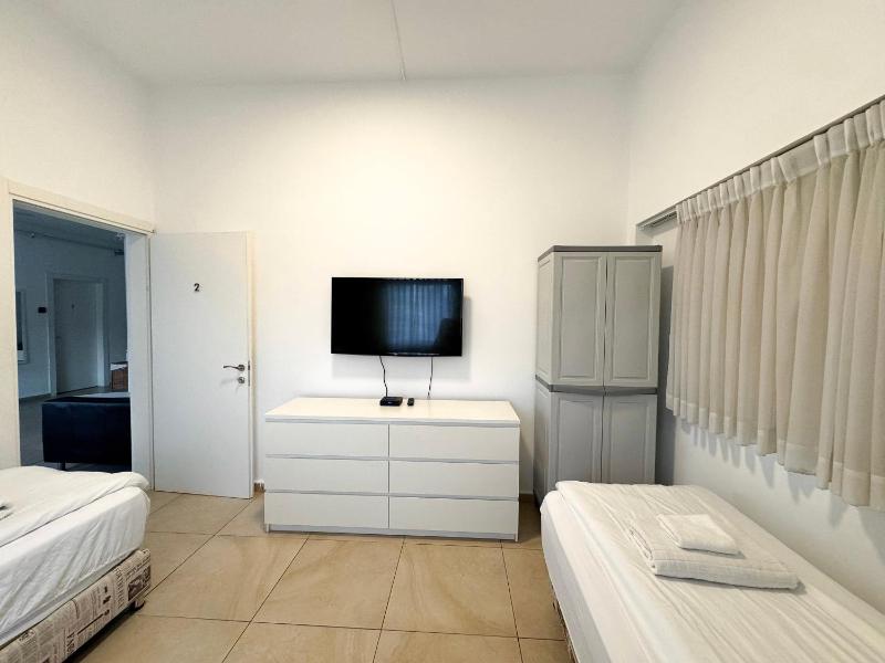 Begin19 Apartments & Hostel - image 2