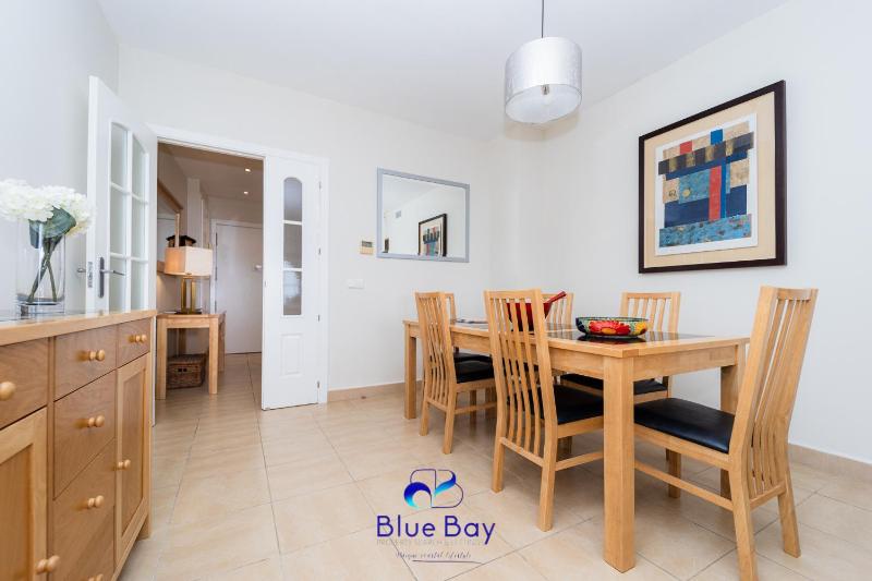 Lynnes Balcony - image 13
