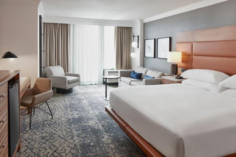 Sheraton Virginia Beach Oceanfront Hotel - image 29