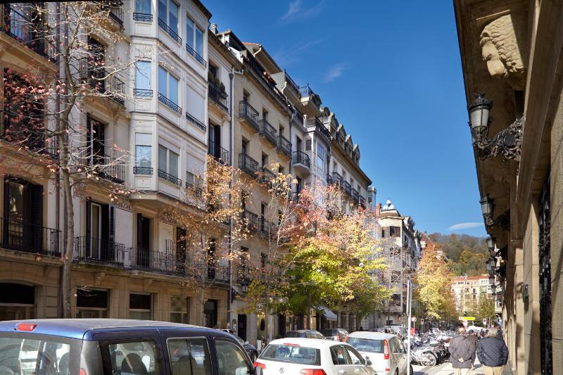 Garibay Terrace by FeelFree Rentals - image 12