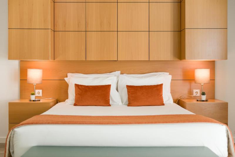 Apartment Boavista Roundabout by Sweet Porto - image 33