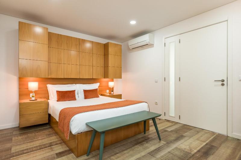 Apartment Boavista Roundabout by Sweet Porto - image 41