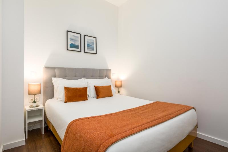 Apartment Boavista Roundabout by Sweet Porto - image 36