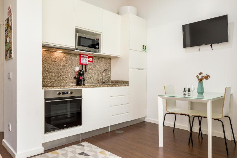 Apartment Boavista Roundabout by Sweet Porto - image 14