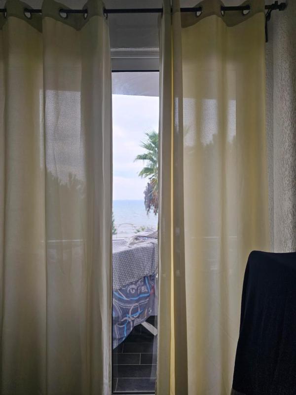 Estia Seaview Apartment - image 16