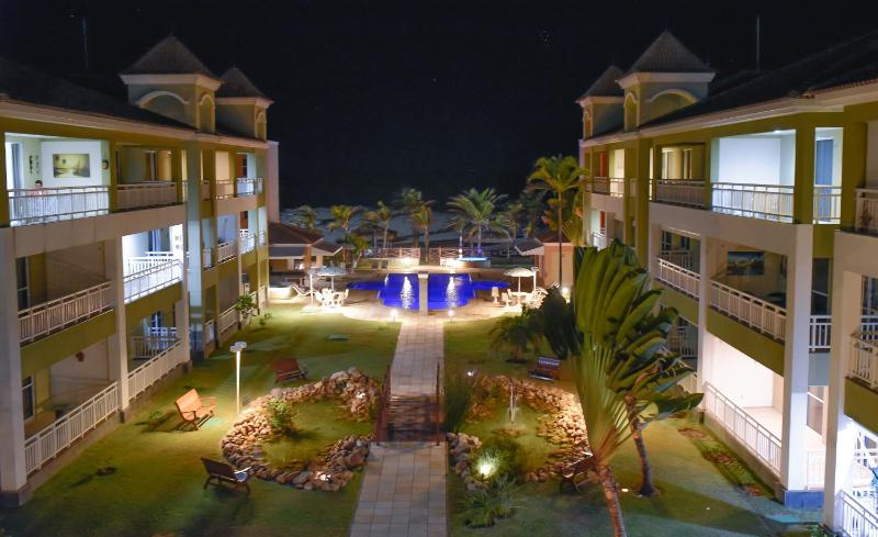 Atlantic Palace Apart-Hotel - image 22