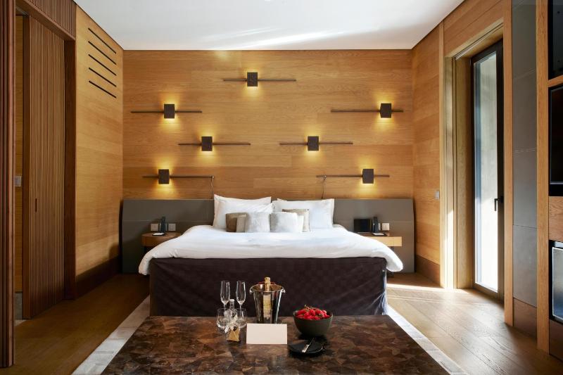 Grand Deluxe Double Room image 4