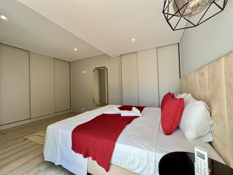 Vilamoura Premium Villa With Pool by Homing - image 22