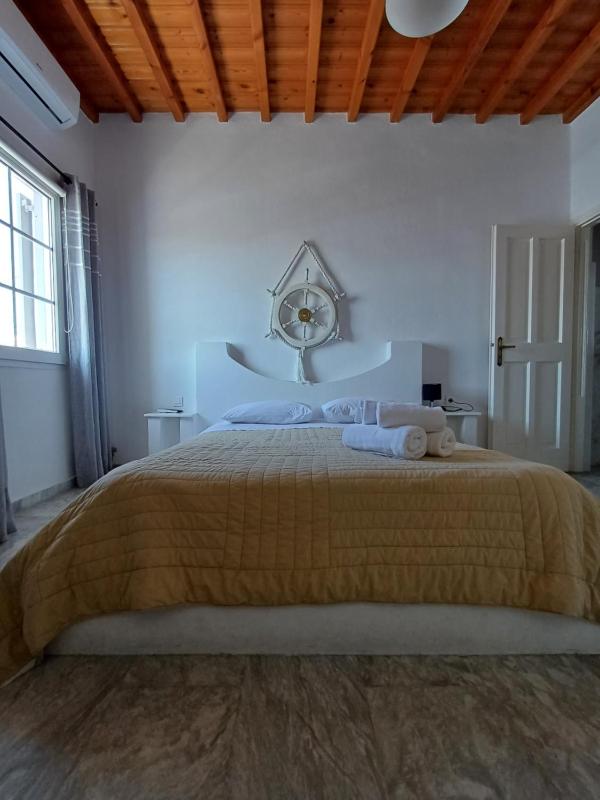 Manos Rooms - image 3