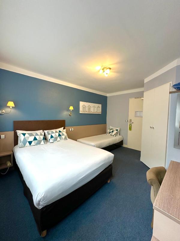 Triple Room image 1