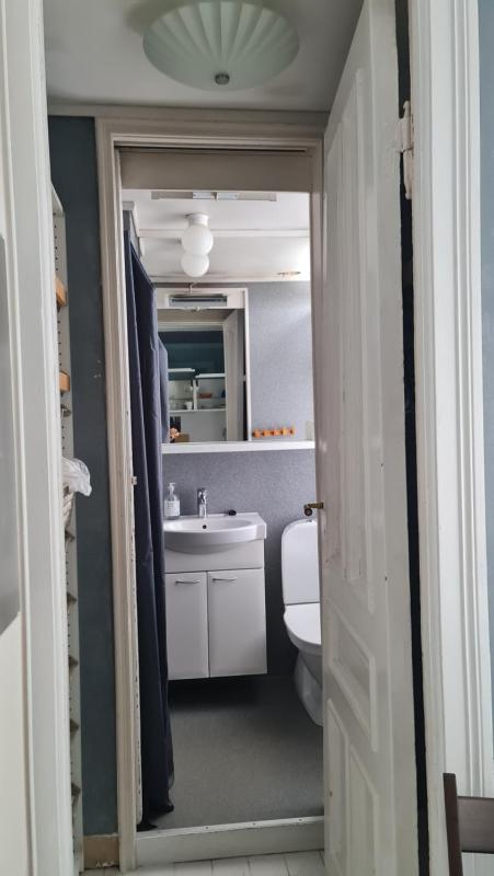 Studio Apartment image 3