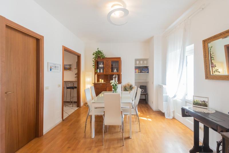 Linda Apartments by Rent All Como - image 10
