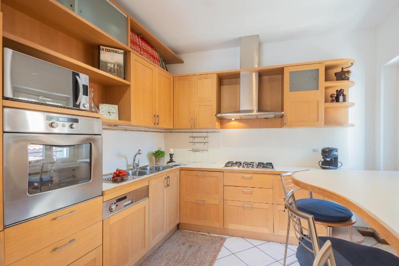Linda Apartments by Rent All Como - image 40