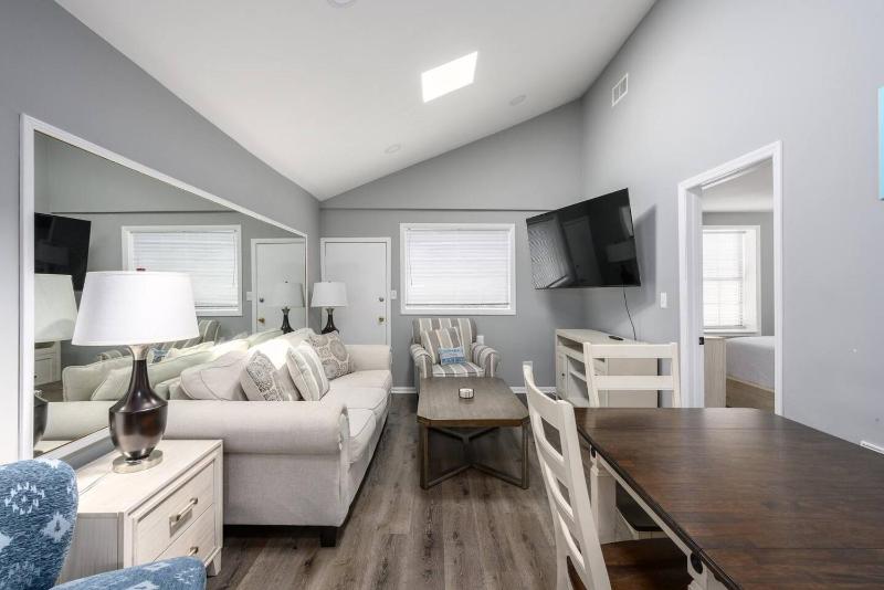 2 Adjoining Houses for 10 People - image 22