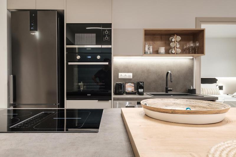 Exceptional Acropolis Suite by CloudKeys - image 3
