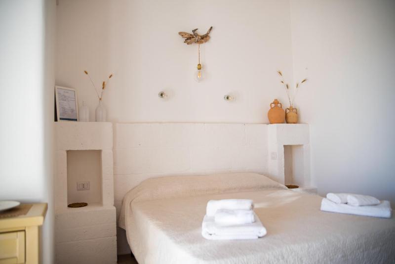 Double or Twin Room image 2