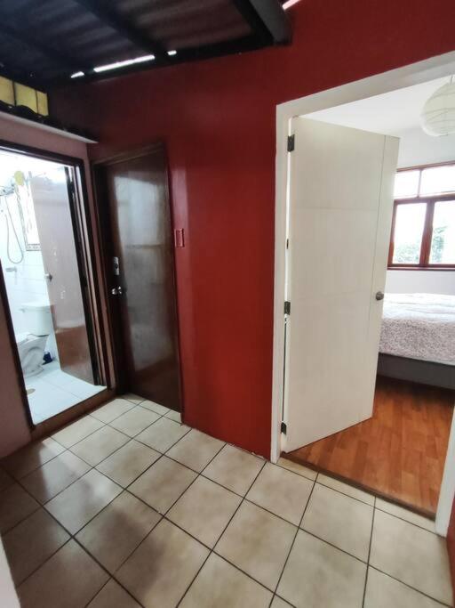 Cómoda habitación independiente - image 10