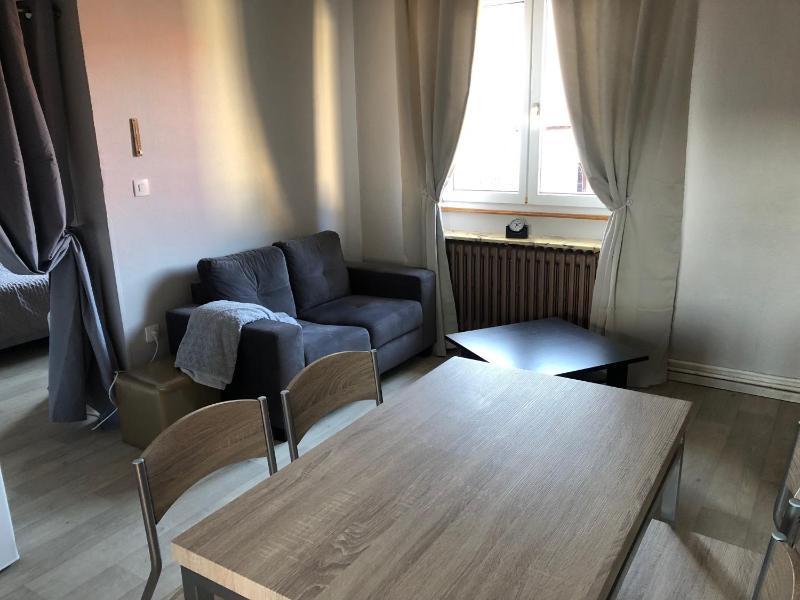 One-Bedroom Apartment image 1