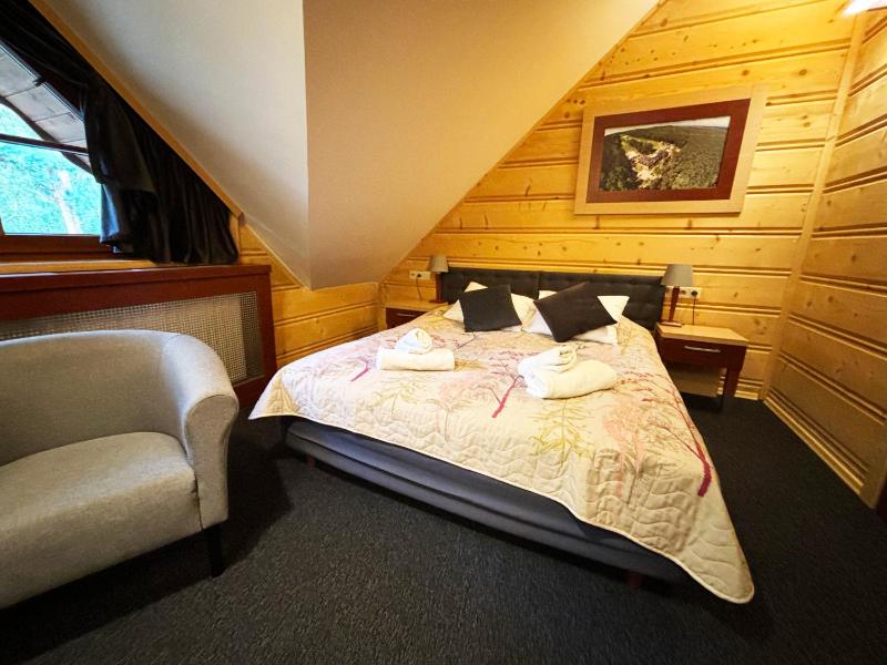 Deluxe Double Room image 3