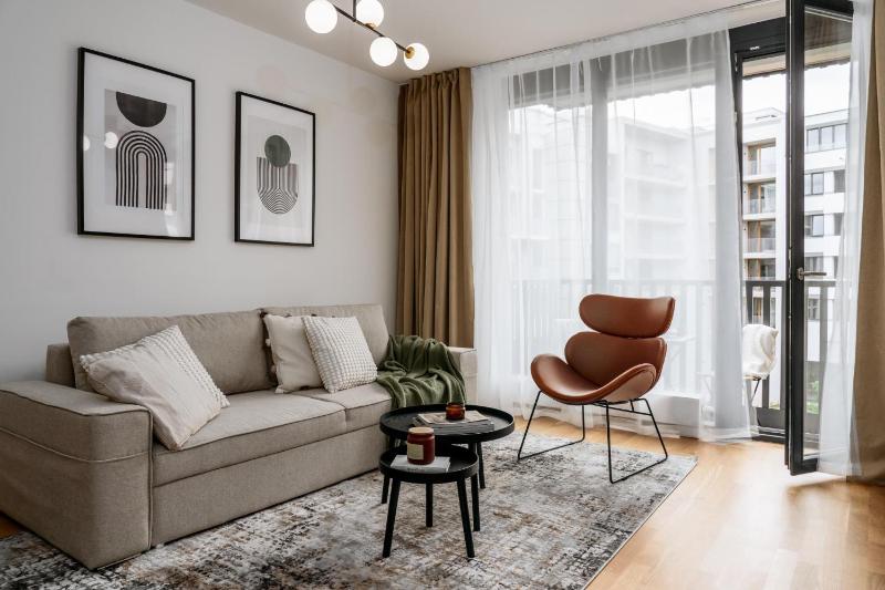 Prague Days - One-bedroom Apartment with Garage Parking and Balcony - image 1