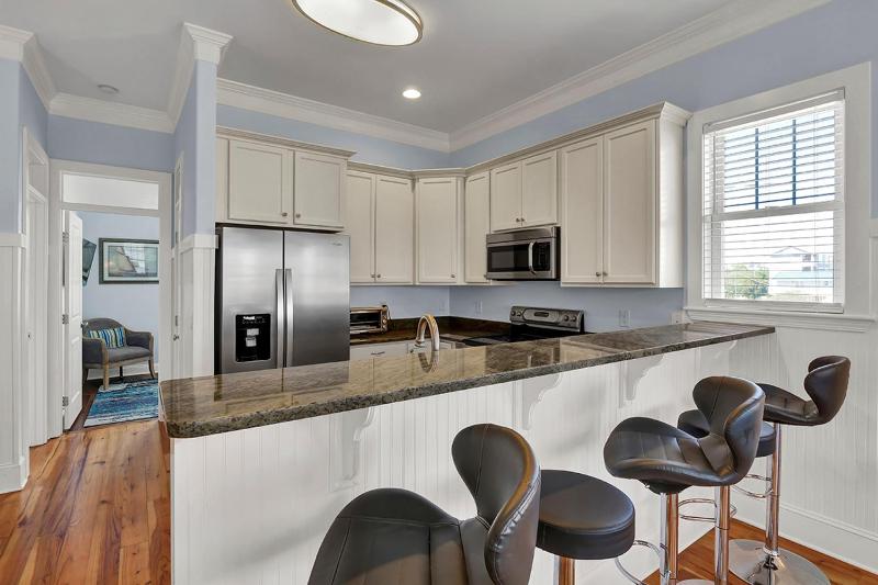 Bikinis & Martinis by Sea Scape Properties - image 8