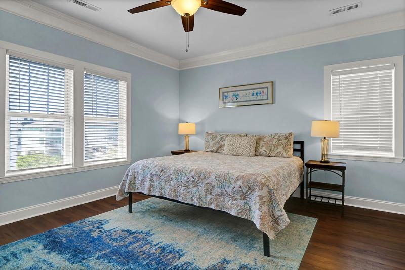 Bikinis & Martinis by Sea Scape Properties - image 13