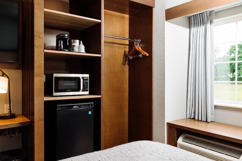 Deluxe Double Room image 4