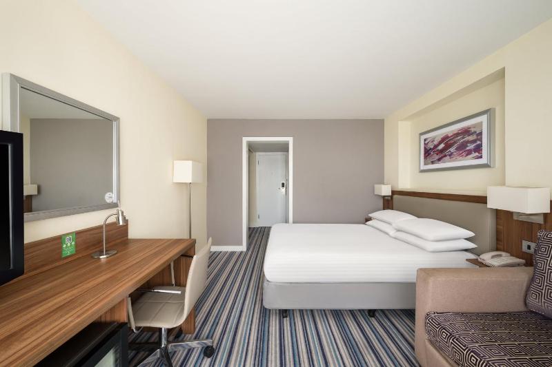 Standard Room image 1