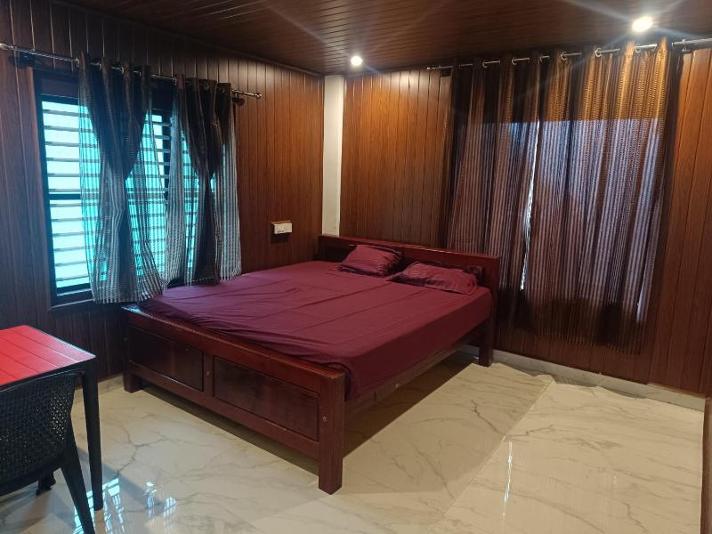 Suvrana Mountain View Stay - image 21