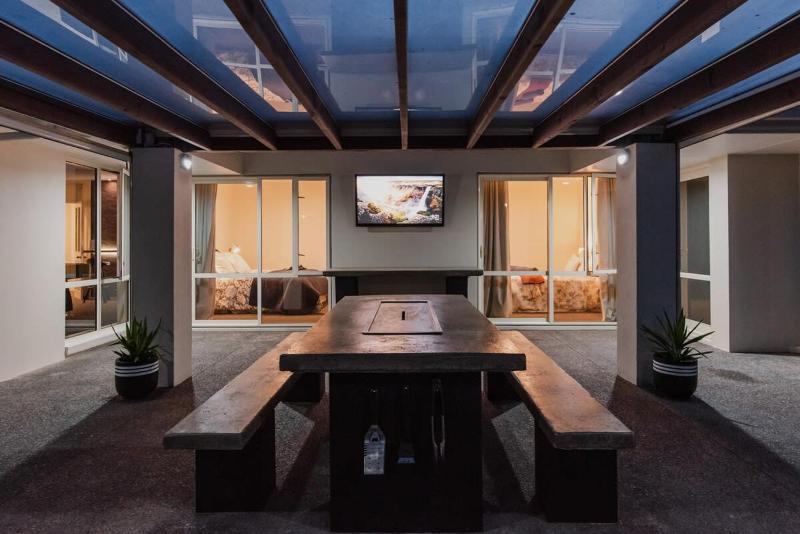 Hidden Gem of Christchurch - Sleeps 13 - image 12