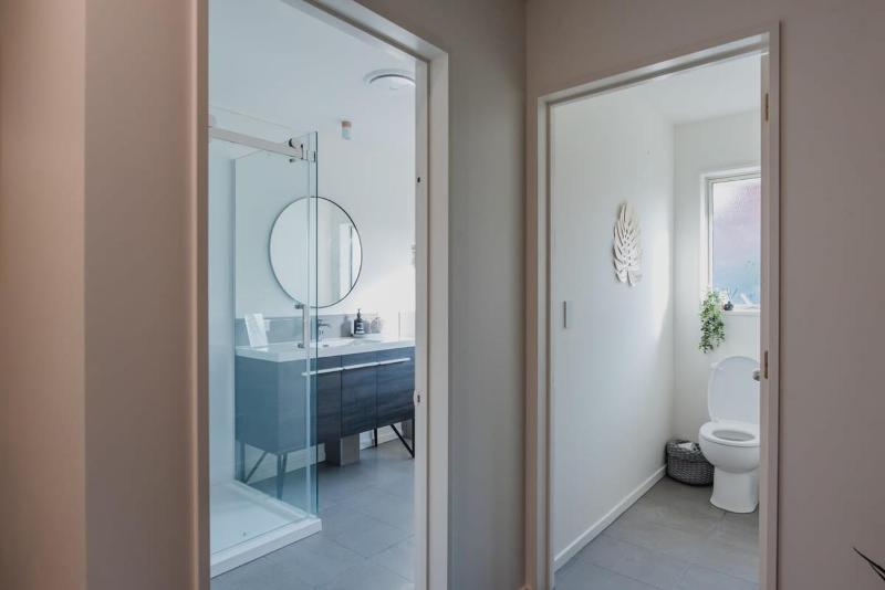 Hidden Gem of Christchurch - Sleeps 13 - image 29