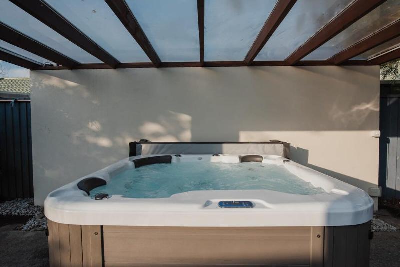 Hidden Gem of Christchurch - Sleeps 13 - image 43