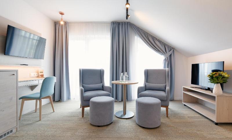 Junior Suite image 1