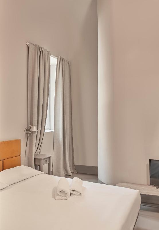 Standard Apartment image 3