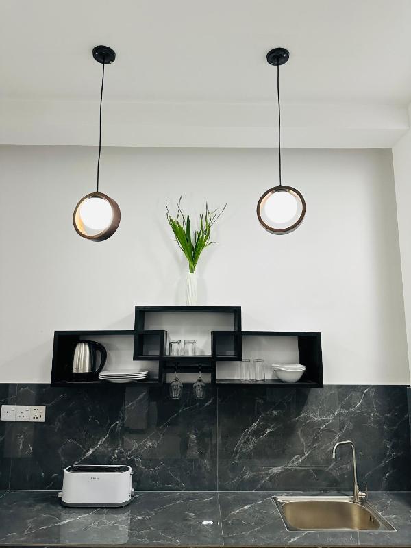 Hidden Villa - image 9