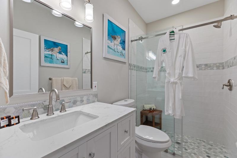 Lucky Turtle - Private marina front home with Pool home - image 27