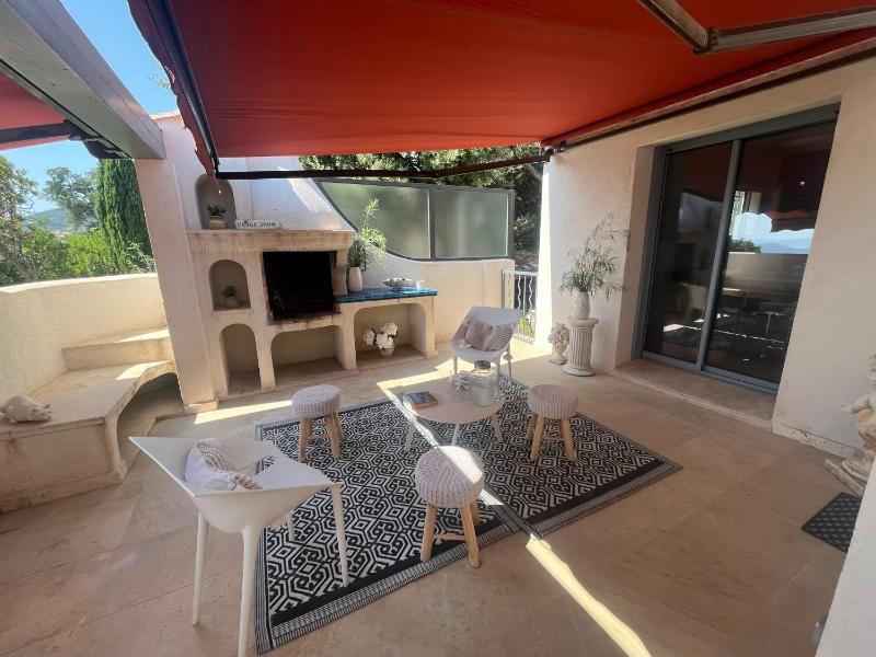 Villa provençale Magnifique vue Golfe de St Tropez - image 6
