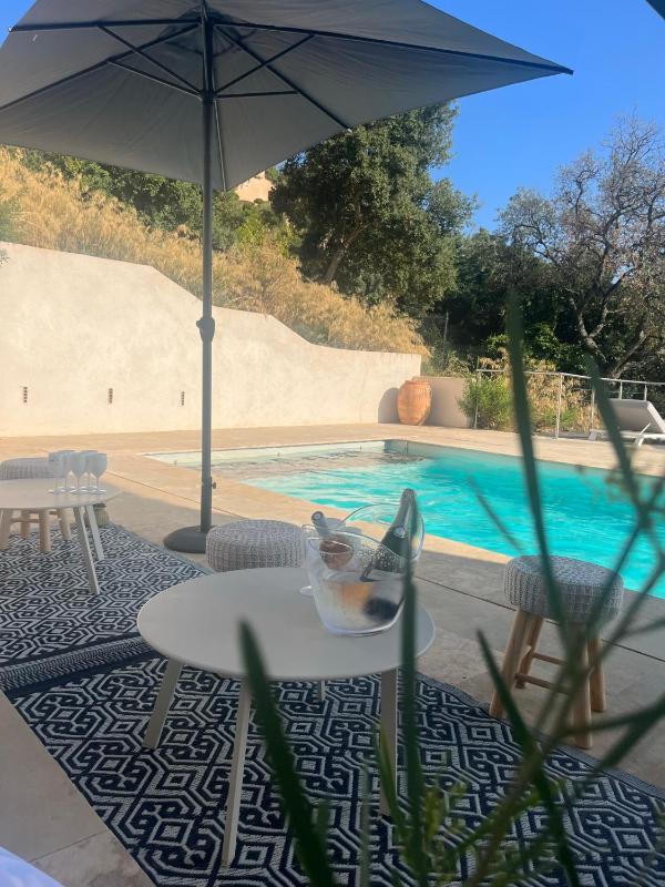 Villa provençale Magnifique vue Golfe de St Tropez - image 30