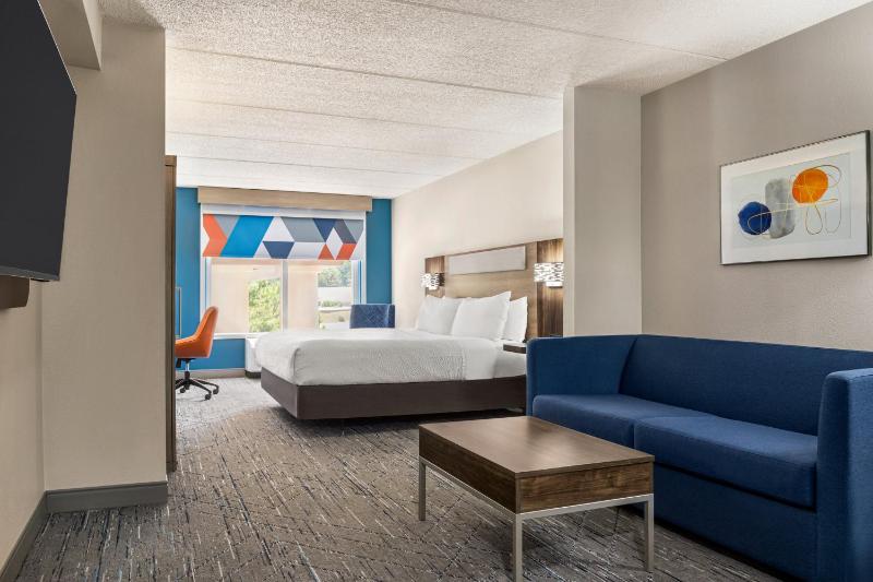 King Suite image 2
