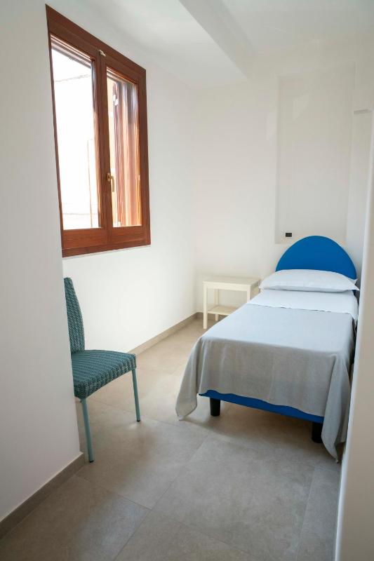 Triple Room image 3