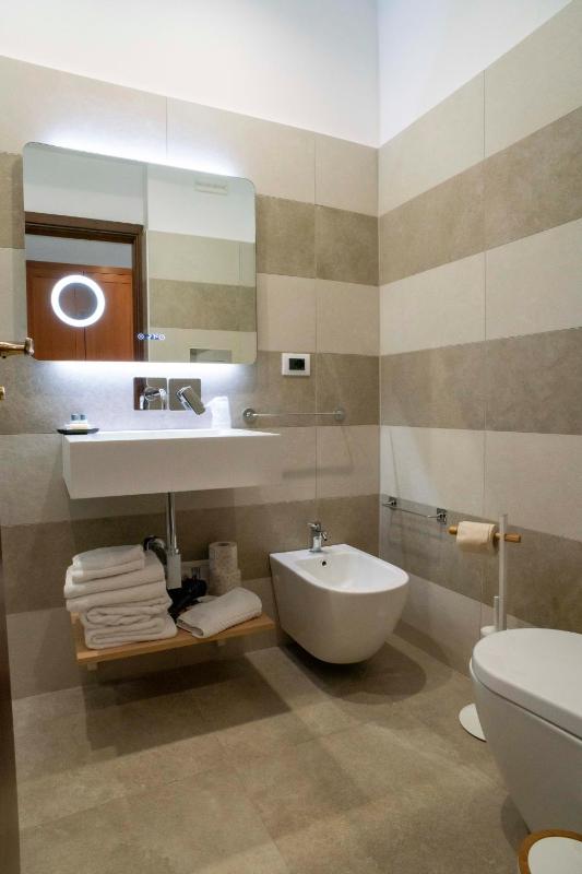 Double or Twin Room with Balcony image 2