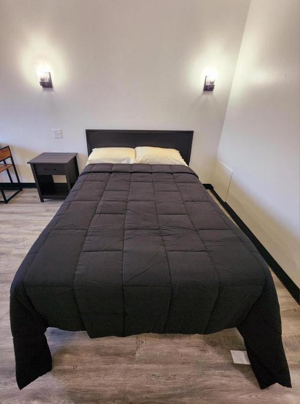 Queen Suite image 4