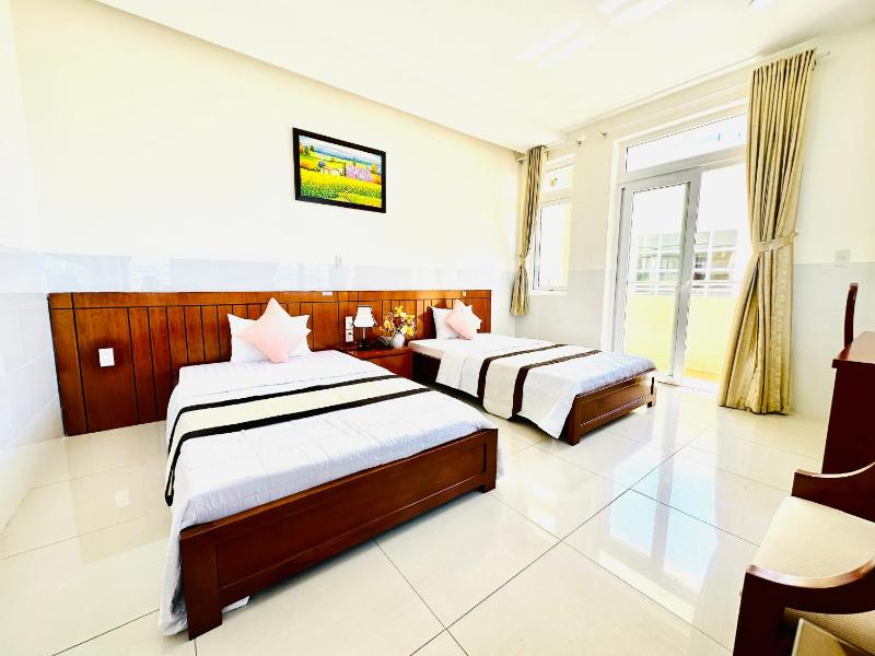 Hòn Chồng Hotel - image 30