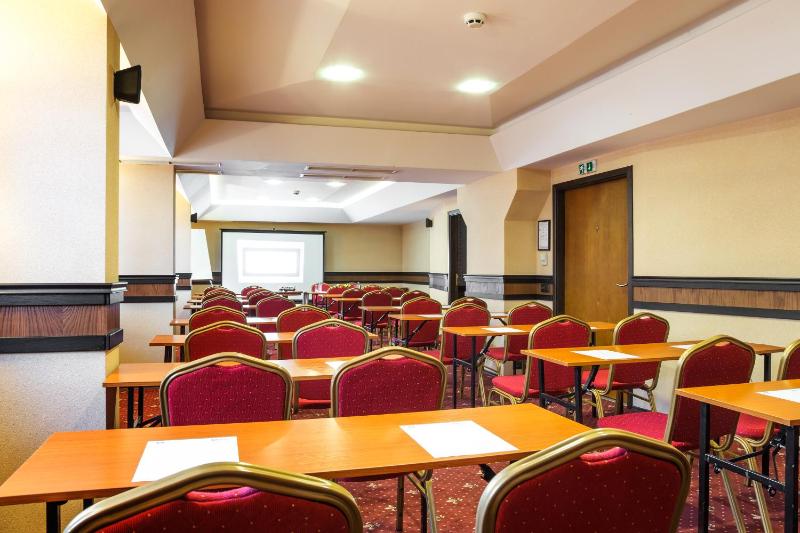 Best Western Plus Bristol Hotel - image 6