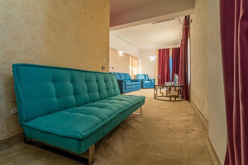 Apartment with Sea View image 2