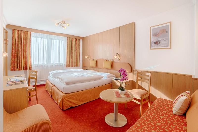 Double or Twin Room image 1