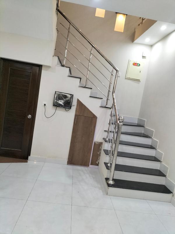 Beautiful villa in Bahria Town karachi - image 8