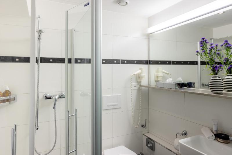 Triple Room image 4